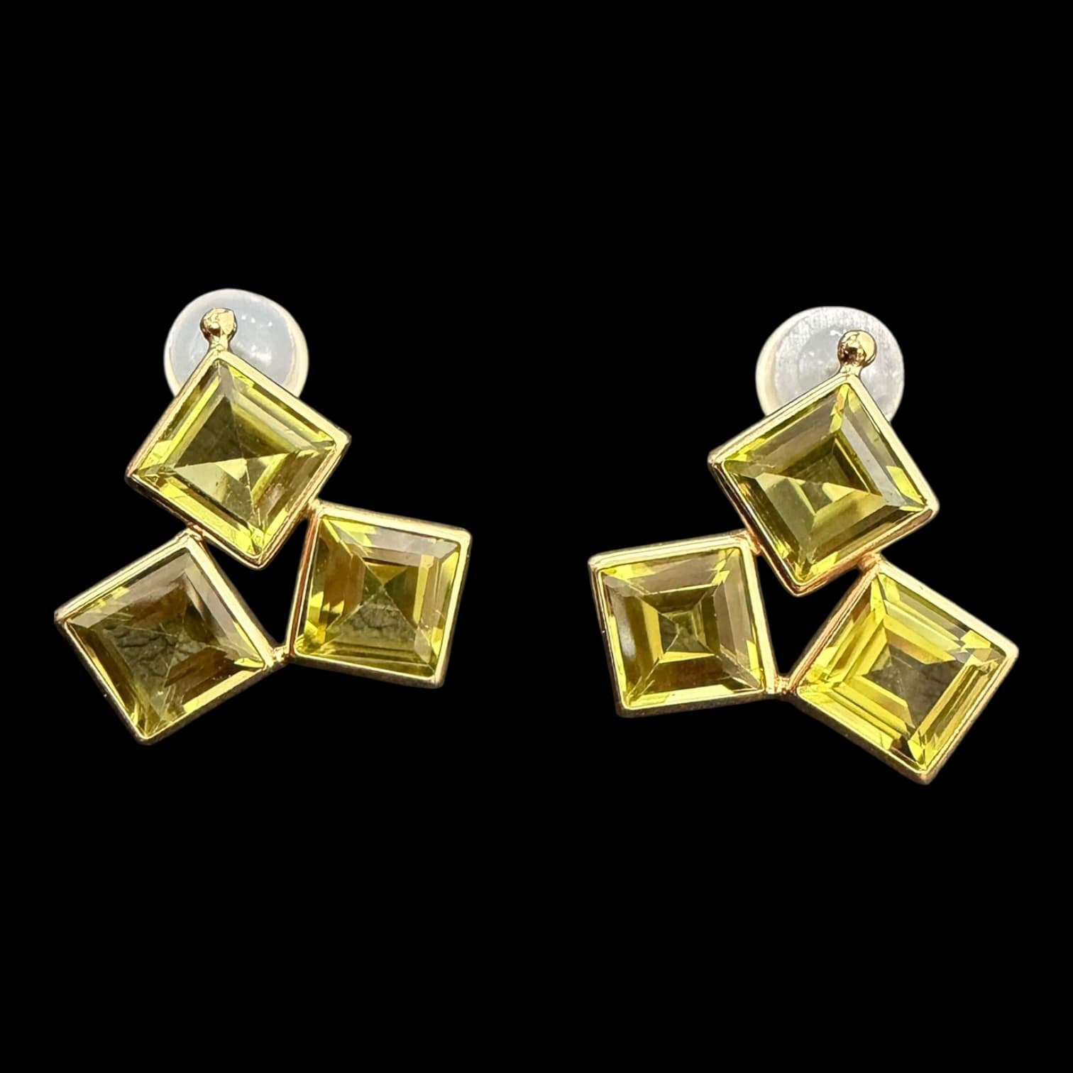 E2803 Earrings K10 1.22g Peridot 3.65ct
